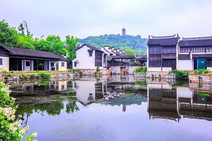 解疑答惑,尽在一瓶五百毫升的饮料小明大约喝二十口对吗?-专业有问必答平台